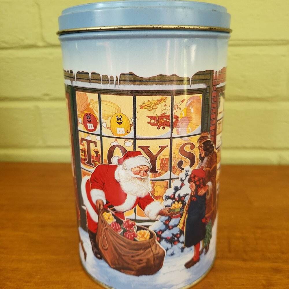 M & M Season's Greetings Christmas Tin 1991 Collectible Santa Village Vintage T1